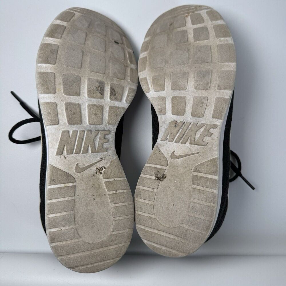 Nike Tanjun Running Shoes Black White 812655-011 Women’s 8 Lightweight Sneaker - Picture 9 of 9